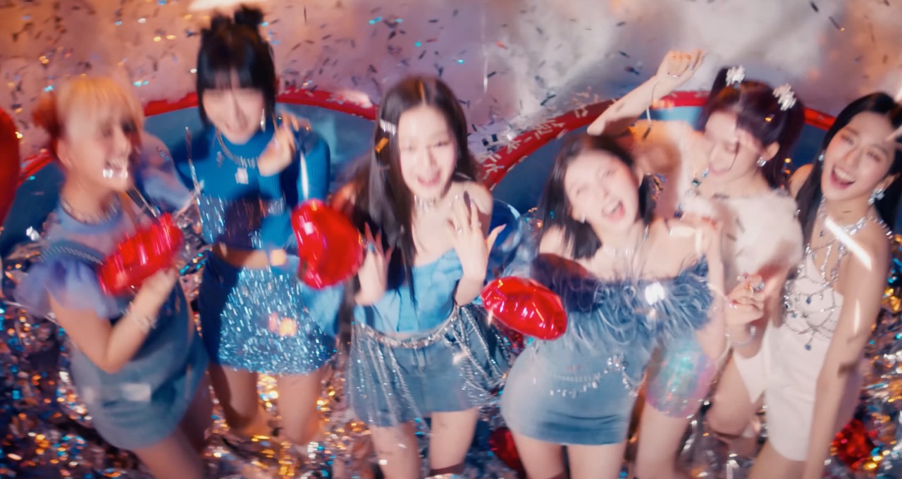  IVE 아이브 'LOVE DIVE' MV